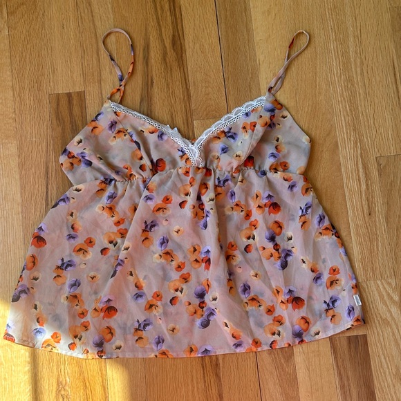 Gilligan & O'Malley Tops - Gilligan & O'Malley Beige Floral Lace-Trim Cami with Orange & Purple Blooms